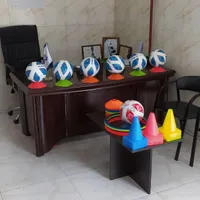 مدرسه فوتبال چپ پا|خدمات آموزشی|رشت, پیرکلاچای|دیوار