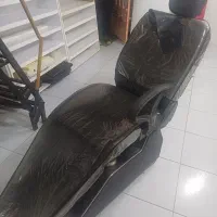 صندلی کار و ویترین