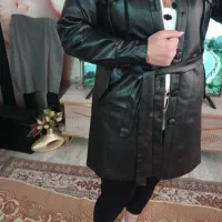 کاپشن چرم ترک زنانه و دوعدد پالتوی بارانی