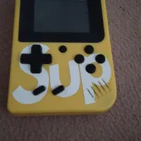 کنسول بازی دستی