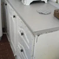 وسایل منزل کابینت میز صندلی و اون توستر