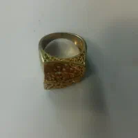 انگشتر و قفس