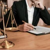 وکیل پایه 1 دادگستری