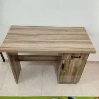 میز تحریر و کتابخانه ست در حد نو