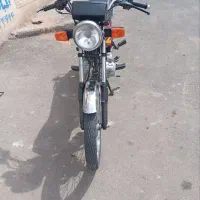 موتور سیکلت پیشرو پارس