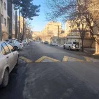 ۱۱۸ متر نوساز پارکینگ آسانسور معبر ۲۰ متری مطهری