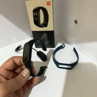 می بند ۴