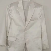 تعدادی لباس دخترانه و پسرانه