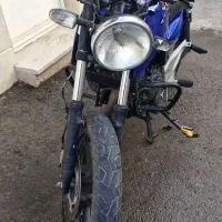 پالس ۲۲۰ جفت دیسک تیوبلس|موتورسیکلت|قم, قلعه یزدیها|دیوار