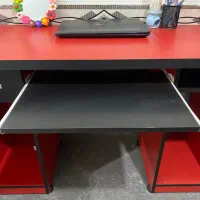 میز تحریر کامپیوتر