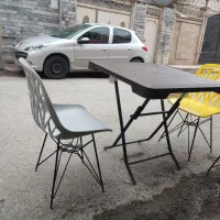 میز صندلی فست فودی