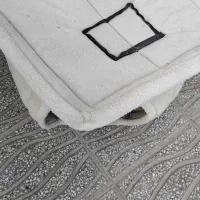 خانه سگ و گربه و سینی ادرار و برس مو کارکرده|لوازم جانبی حیوانات|شیراز, کرونی(خاتونک)|دیوار