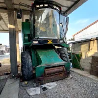 کمباین مدل ۶۴ موتور جاندیر بزرگ