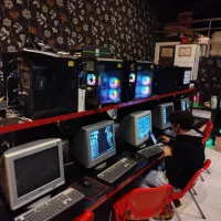 میز کامپیوتر گیمنت ده تایی|میز تحریر و کامپیوتر|نسیم‌شهر, |دیوار