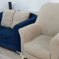 مبل ۴ نفره و ویترین سفید|مبلمان خانگی و میز عسلی|صومعهسرا, |دیوار