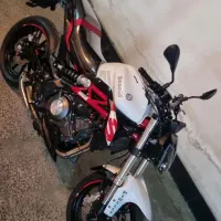 بنلی ۳۰۰ مدل ۴۰۱ در حد خشک|موتورسیکلت|گرگان, |دیوار