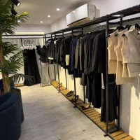 خیاط حرفه ای مسلط به برش و دوخت