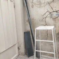 چهار پایه و قفسه ونبشی