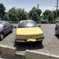 تاکسی پژو خط شلوغ