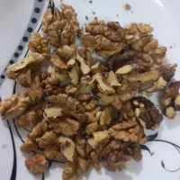 گردوتویسرکان باپوست