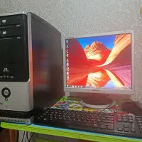 کامپیوتر کامل با تمام وسایل اماده کار