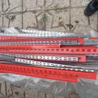 ویترین ۲ متری ۴ طبقه بهمراه شیشه لباس فروشی و ....