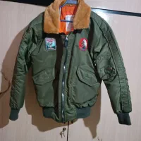 کاپشن خلبانی