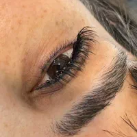 تخفیف ویژه اکستنشن و لیفت و لمینت