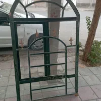 پنجره آهنی