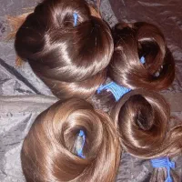 خریدار اصلی موهای رنگی و خام