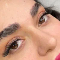 شروع دوره تخفیفی خدمات اکستنشن مژه+لیفت ابرو