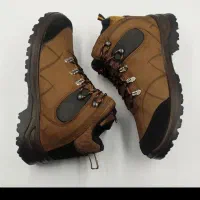 کفش گمشده|اشیا|اصفهان, کوی امام|دیوار