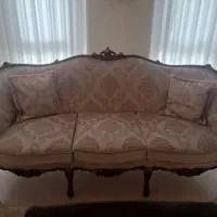 مبلمان ۷ نفره کلاسیک به همراه دوعدد صندلی میزبان|مبلمان خانگی و میز عسلی|تهران, اختیاریه|دیوار