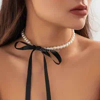 گردنبند پینترستی پاپیونی