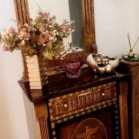 میز و آینه