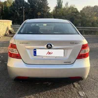 برلیانس H230 دنده بدون رنگ|خودرو سواری و وانت|تهران, آجودانیه|دیوار