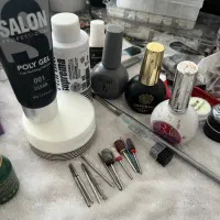 وسایل کاشت ناخن|آرایشگاه و سالن‌های زیبایی|کرج, حصارک پایین|دیوار