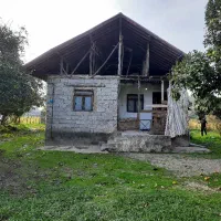 ۳۵۰متر زمین با ویلای ۵۰متری