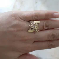 دستبد و انگشتر طلا با ۳درصد