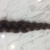 موی سرطبیعی بالای ۴۴سانت رنگ معمولی داره خام هست