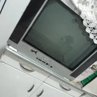 تلویزیون ۲۱ اینچ