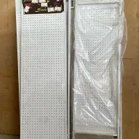 تعدادی استند نو با پایه