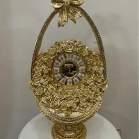 ساعت دکوری شیک طلایی