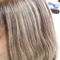 خدمات زیبایی رنگ لایت میکاپ فشیال مژه|خدمات آرایشگری و زیبایی|مشهد, سرافرازان|دیوار