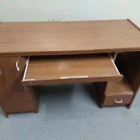 میز  کامپیوتر چوبی