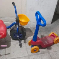 سه چرخه با دسته پشتی و اسکیت