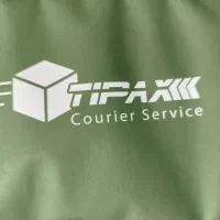 نیروی توزیع آقا در دفتر تیپاکس