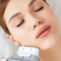 هایفوتراپی صورت. رفع غبغب. لاغری با قیمت ۲۵۰۰|خدمات آرایشگری و زیبایی|شاهین‌شهر, خانه کارگر|دیوار