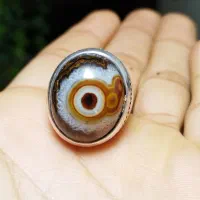 با سلام یک انگشتر سلیمانی دست ساز نقر 26گرم