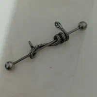 گوشواره و پیرسینگ گوش رنگ ثابت